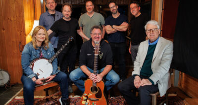 Wall Guitar group photo in studio